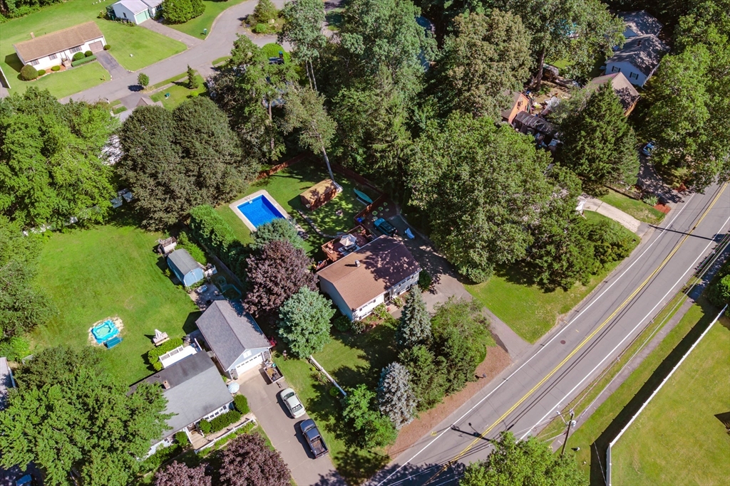 447 Ryan Road Northampton, MA 01062 - Photo 40 of 42 an aerial view of a