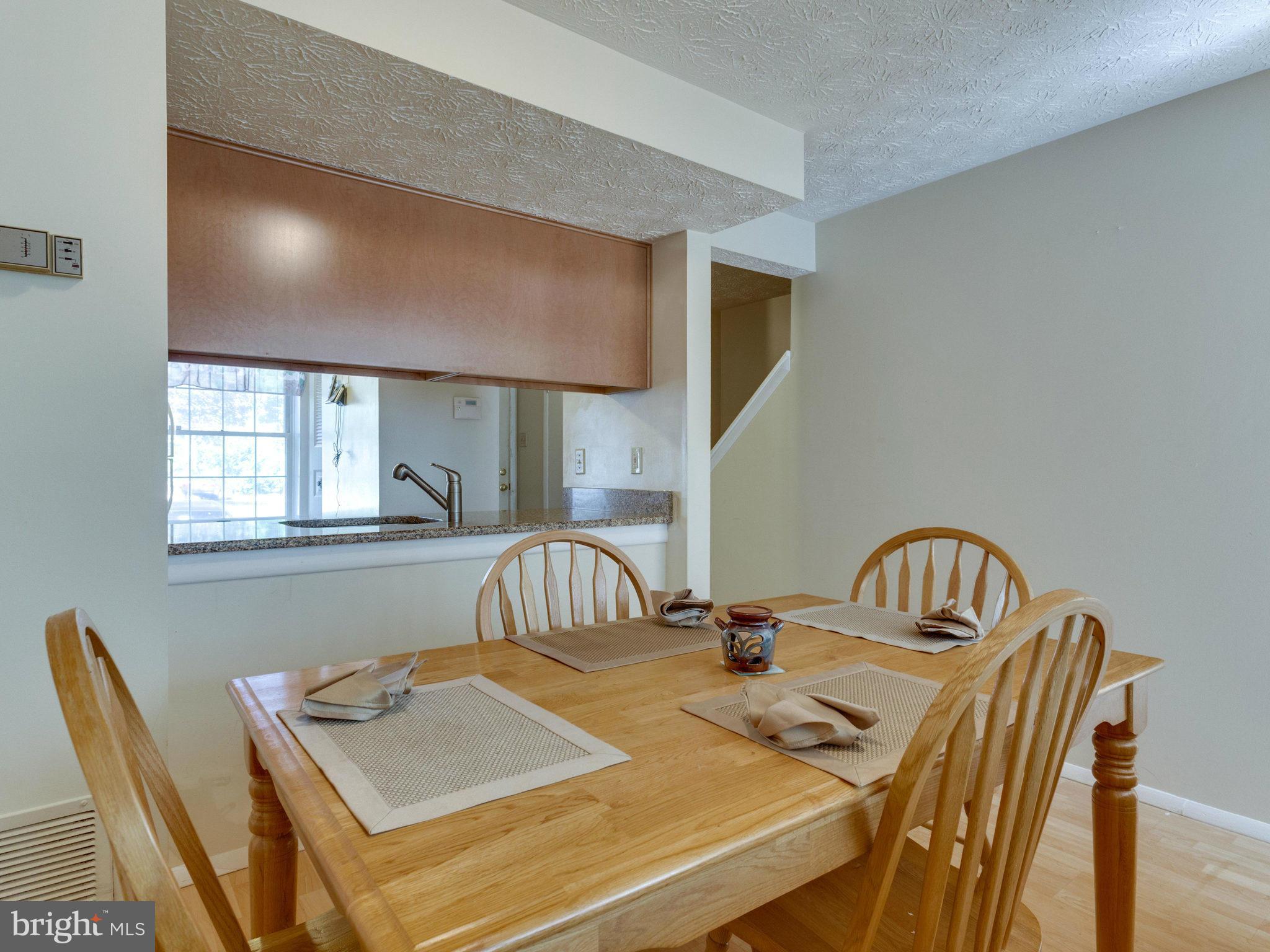 8032 Grandview Court Springfield, VA 22153 - Photo 9 of 28 Dining Room