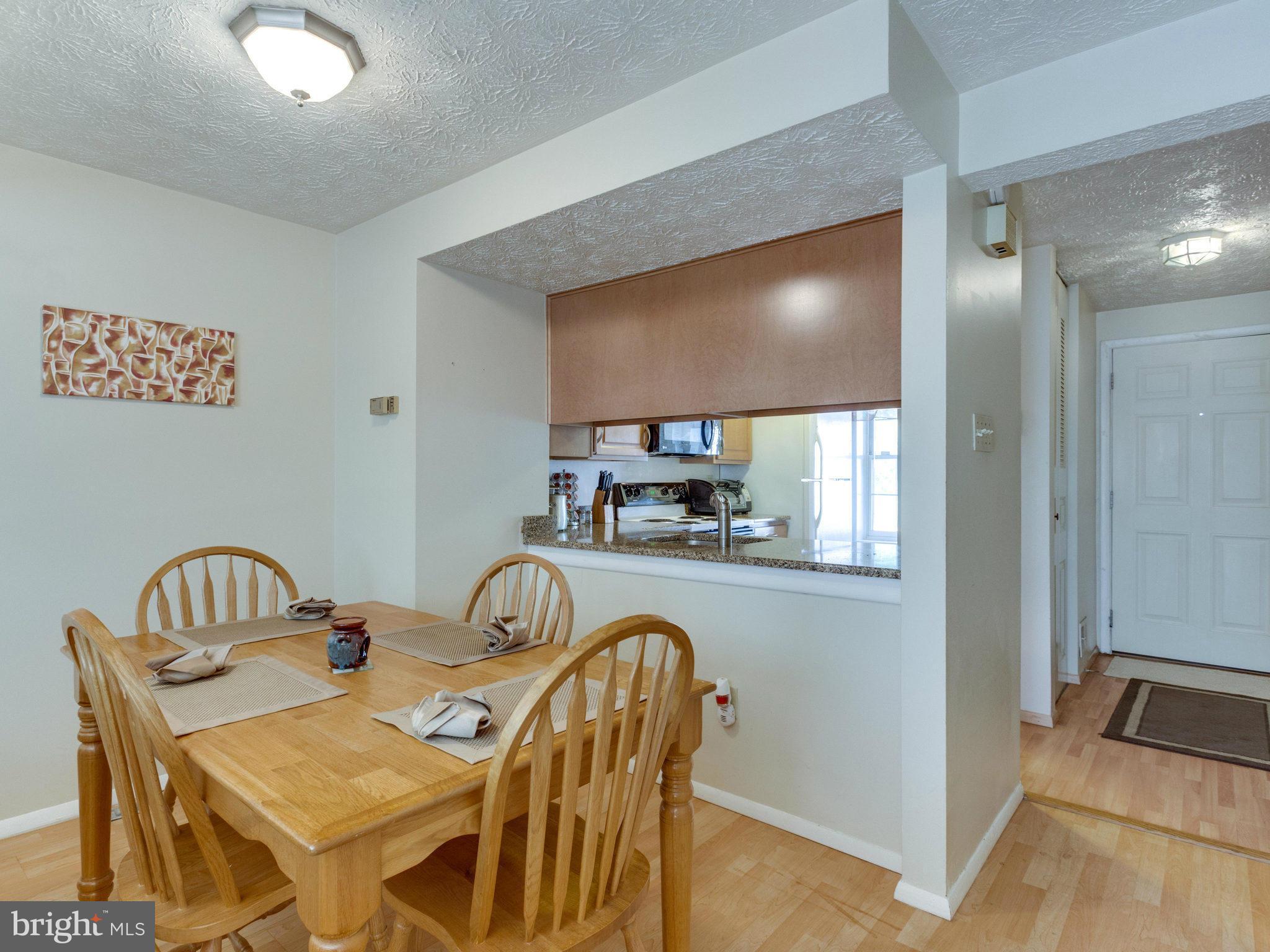 8032 Grandview Court Springfield, VA 22153 - Photo 10 of 28 Dining Room