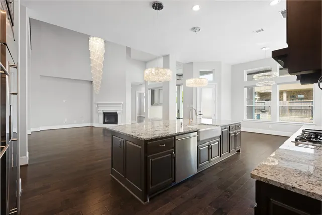 $1,520,000 | 18011 Blue Ridge Shores Drive, Cypress, TX 77433