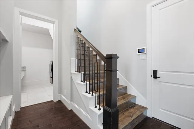 $1,520,000 | 18011 Blue Ridge Shores Drive, Cypress, TX 77433