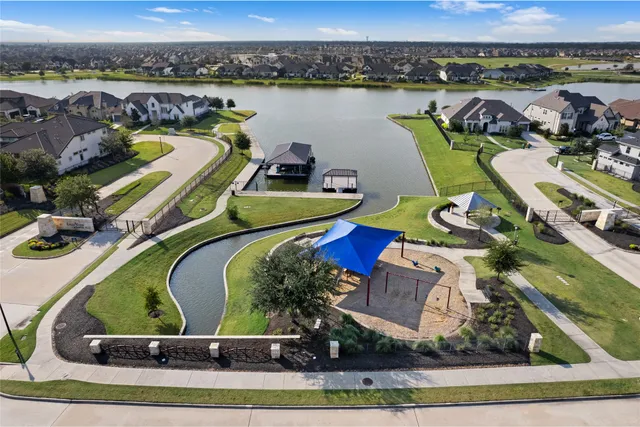 $1,520,000 | 18011 Blue Ridge Shores Drive, Cypress, TX 77433