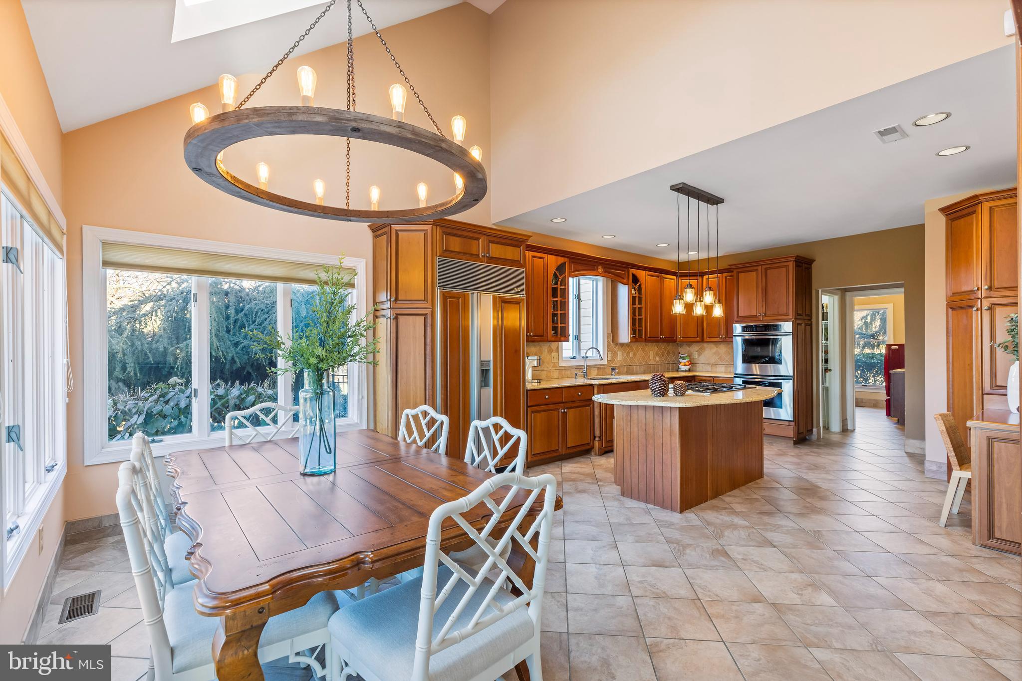 401 Providence Road Moorestown, NJ 08057 - Photo 20 of 60 Breakfast Room open to Family Room