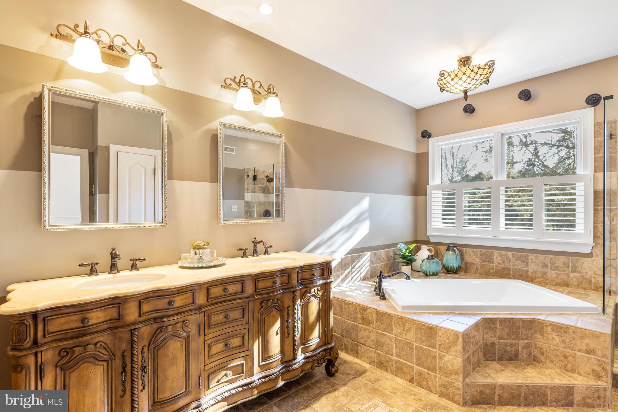 401 Providence Road Moorestown, NJ 08057 - Photo 25 of 60 Primary Bathroom