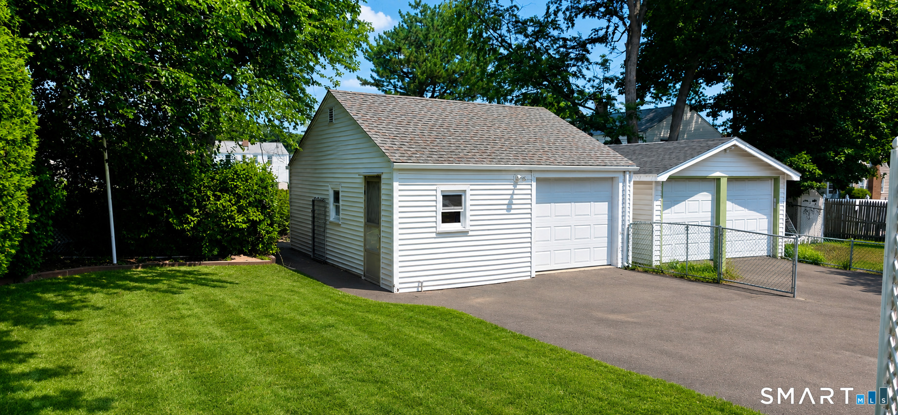35 Lorraine Road Wethersfield, CT 06109 - Photo 17 of 17