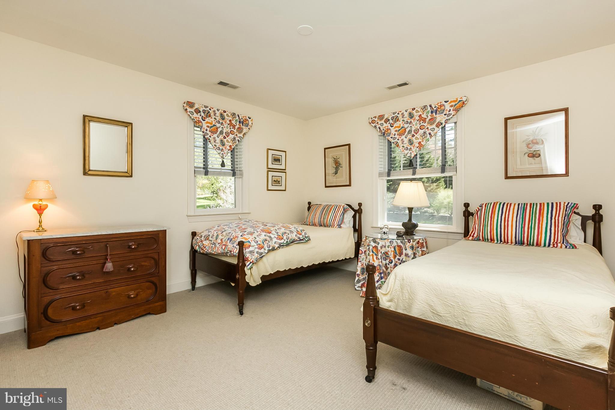 1936 Ruxton Road Baltimore, MD 21204 - Photo 20 of 30 Bedroom