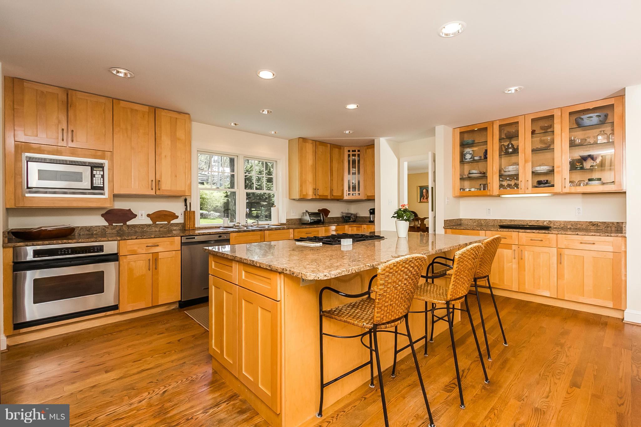 1936 Ruxton Road Baltimore, MD 21204 - Photo 10 of 30 Kitchen