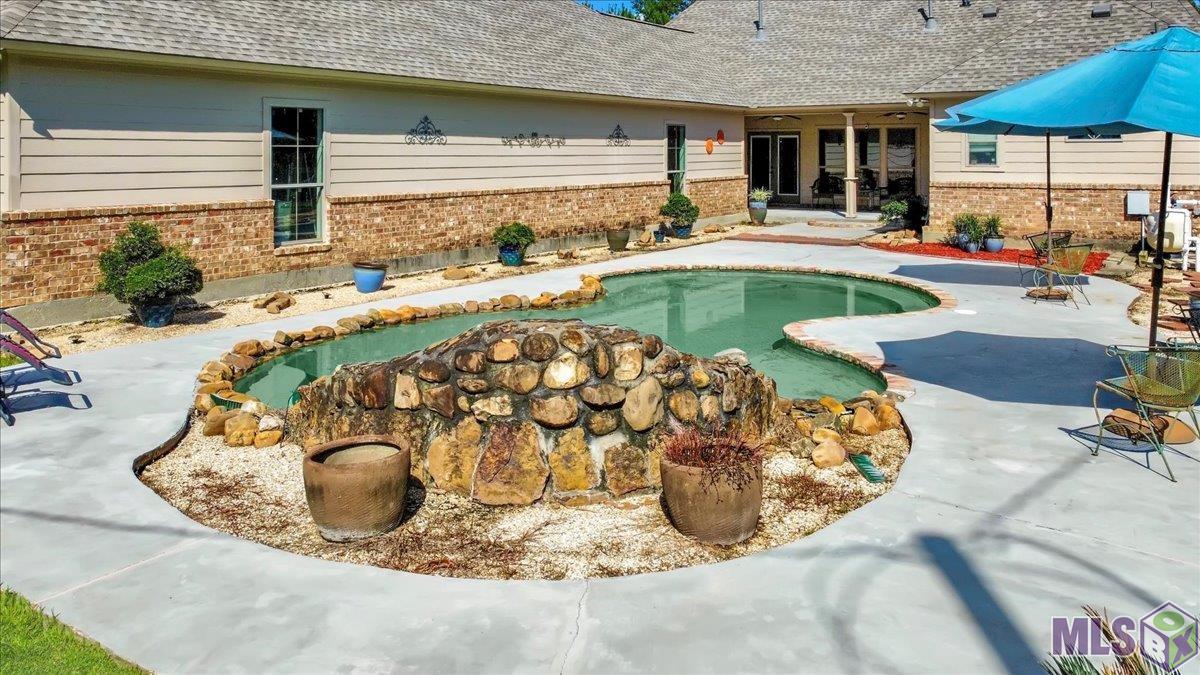 34829 Clinton Allen Road Denham Springs, LA 70706 - Photo 6 of 28