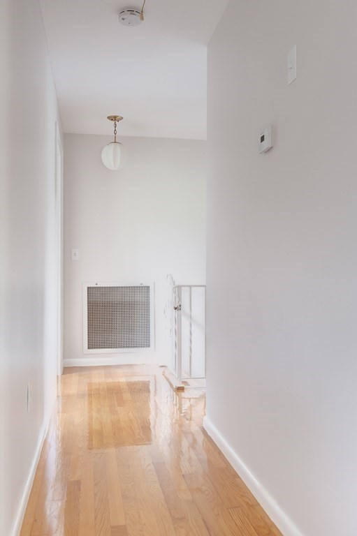 28 Spring Valley Road Worcester, MA 01609 - Photo 18 of 37 Gallery Image 18