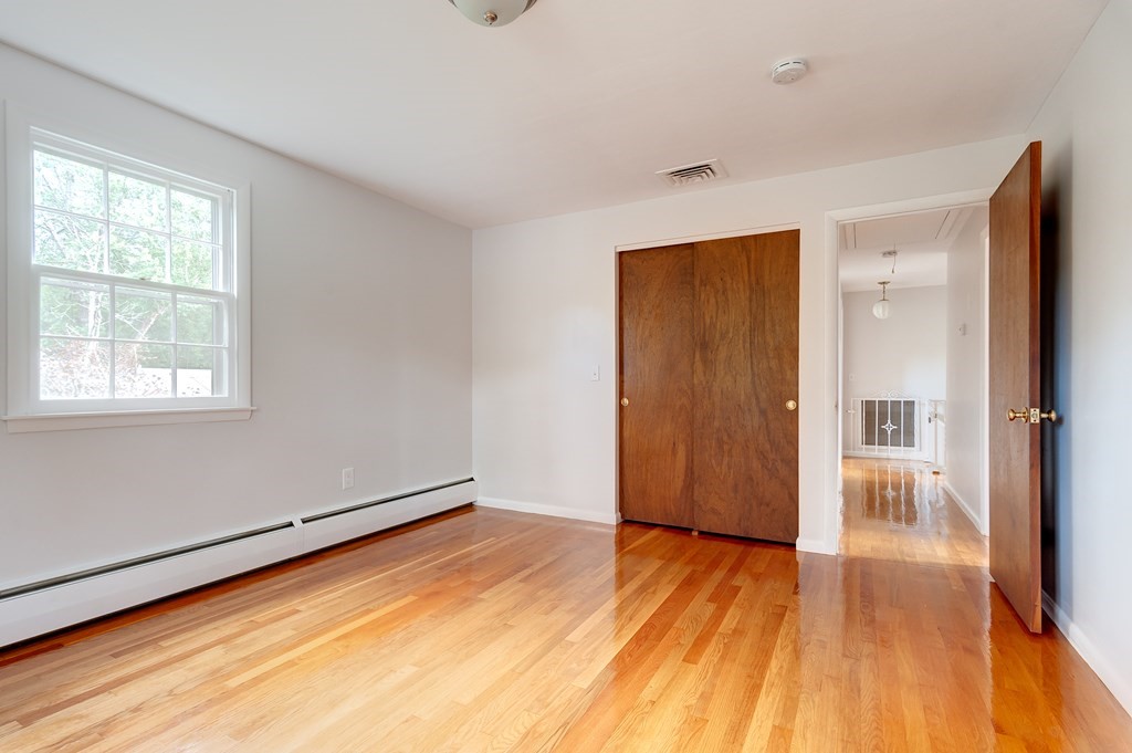 28 Spring Valley Road Worcester, MA 01609 - Photo 36 of 37 Gallery Image 36