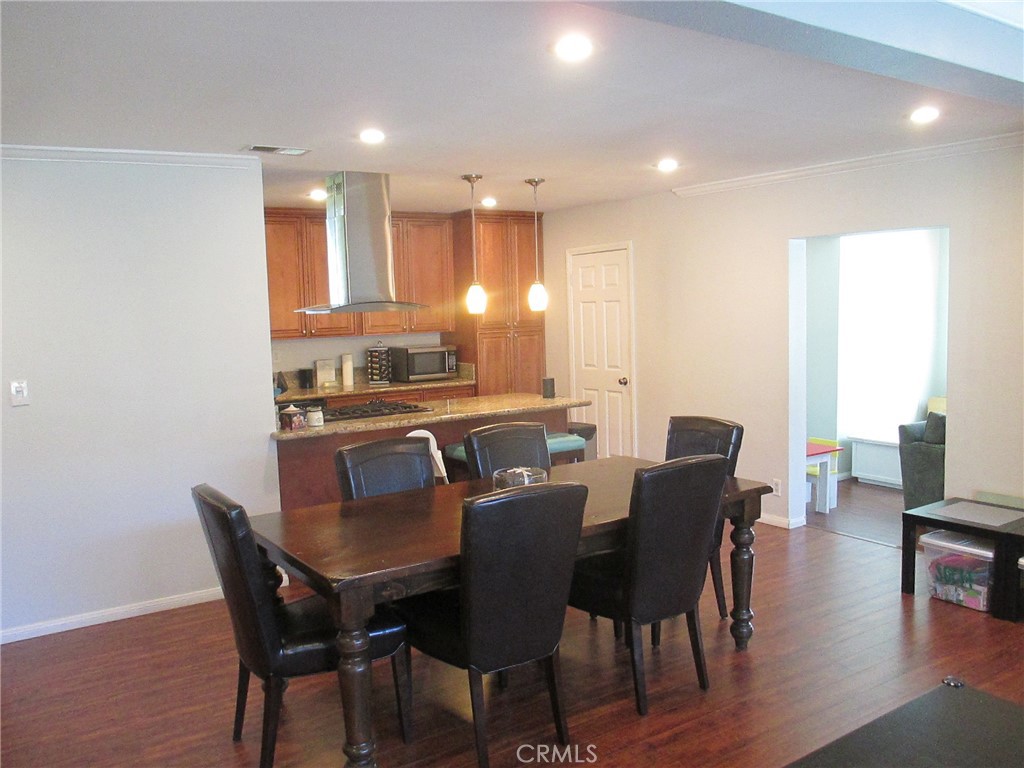 2281 Faust Avenue Long Beach, CA 90815 - Photo 22 of 41 a view of a dining room with furniture