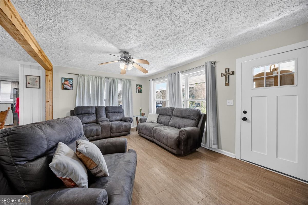 163 Grove Street Barnesville, GA 30204 - Photo 3 of 24