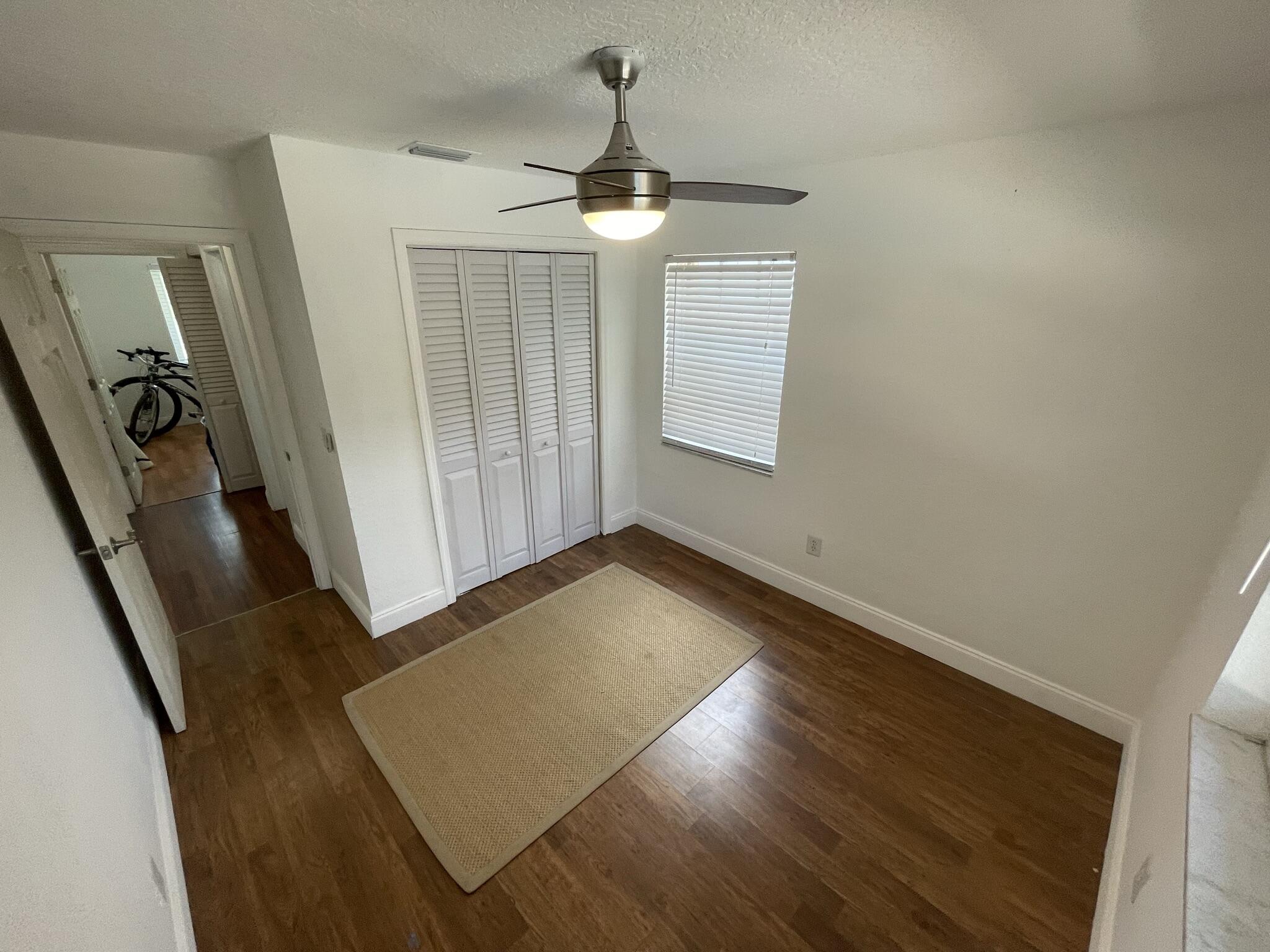 7591 Lantana Road Lake Worth, FL 33467 - Photo 17 of 36 18