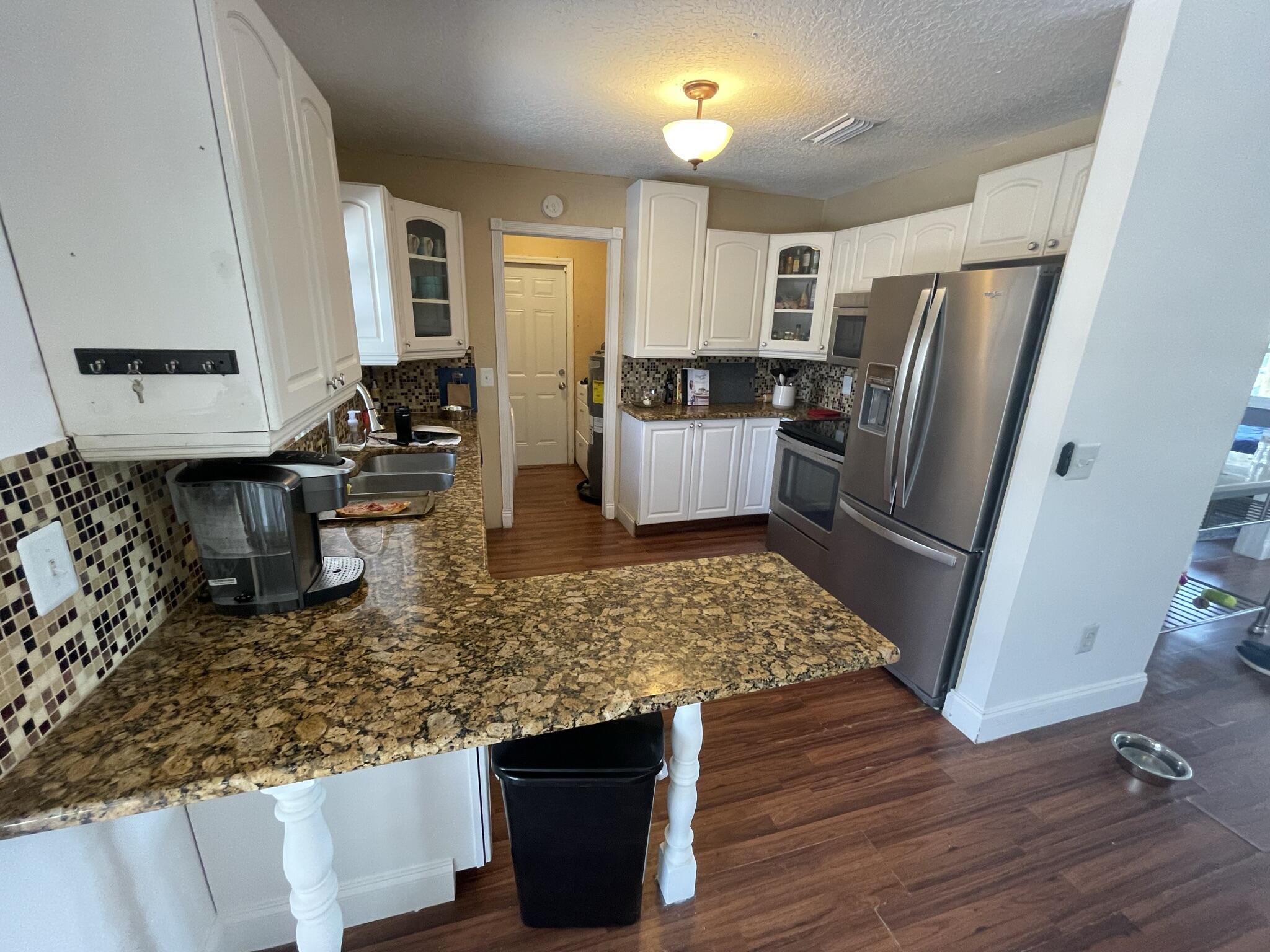 7591 Lantana Road Lake Worth, FL 33467 - Photo 7 of 36 6