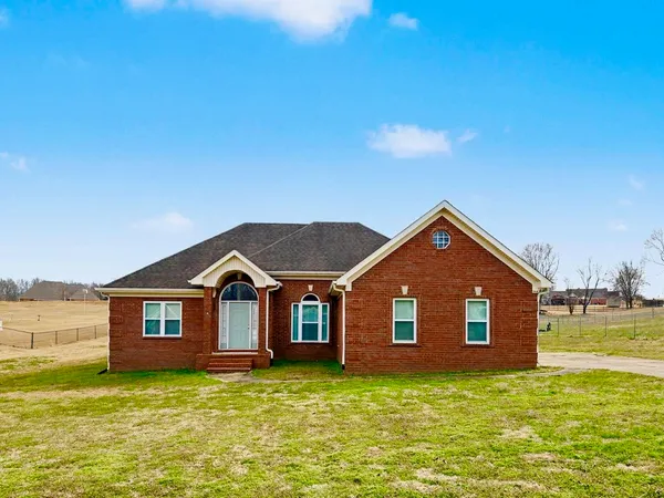 $310,000 | 384 West Tipton Lake Circle, Millington, TN 38053