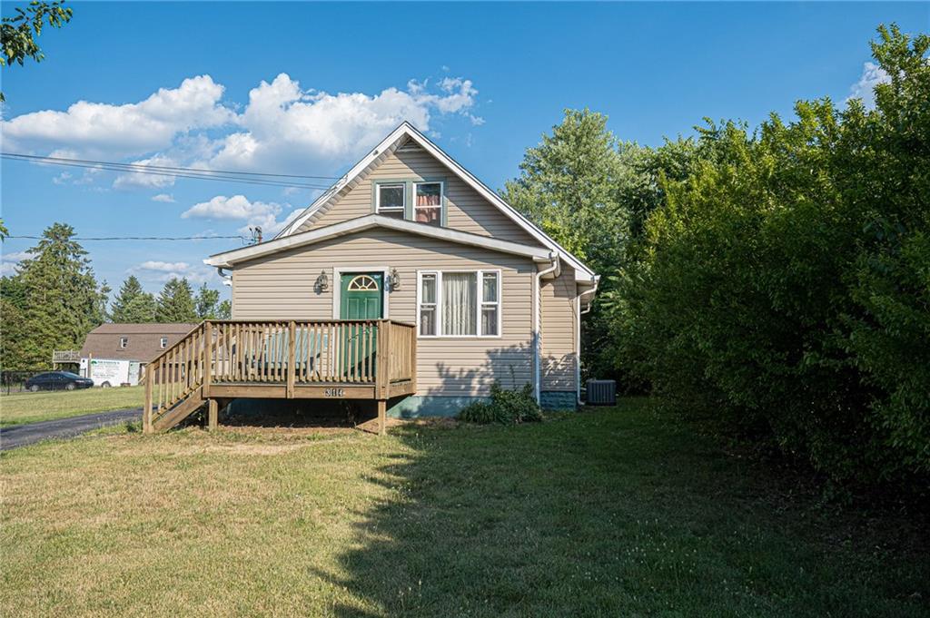 314 Center Grange Road Monaca, PA 15061 - Photo 1 of 20 Front Porch