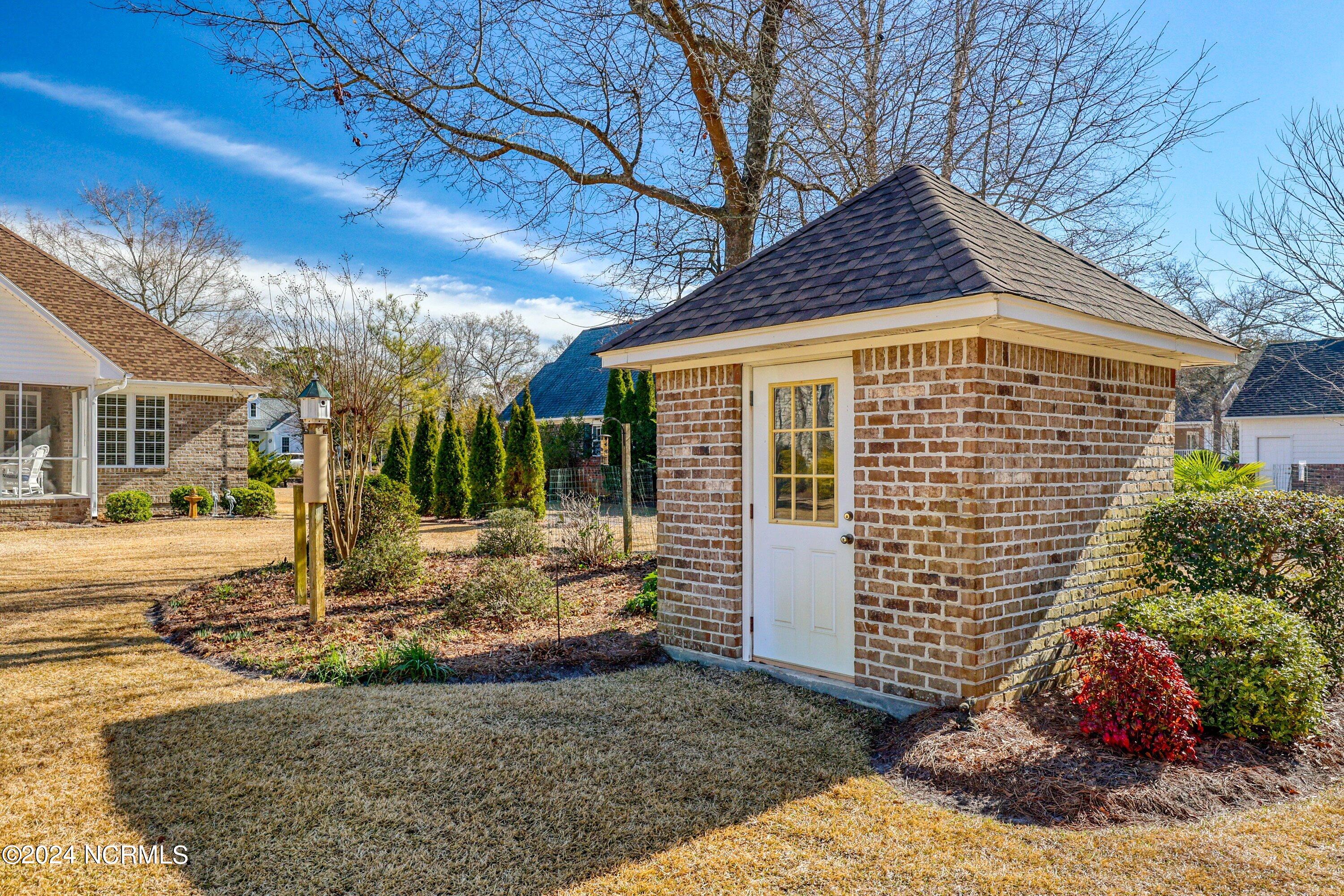 803 South Green Tee Road Hampstead, NC 28443 - Photo 26 of 28 26