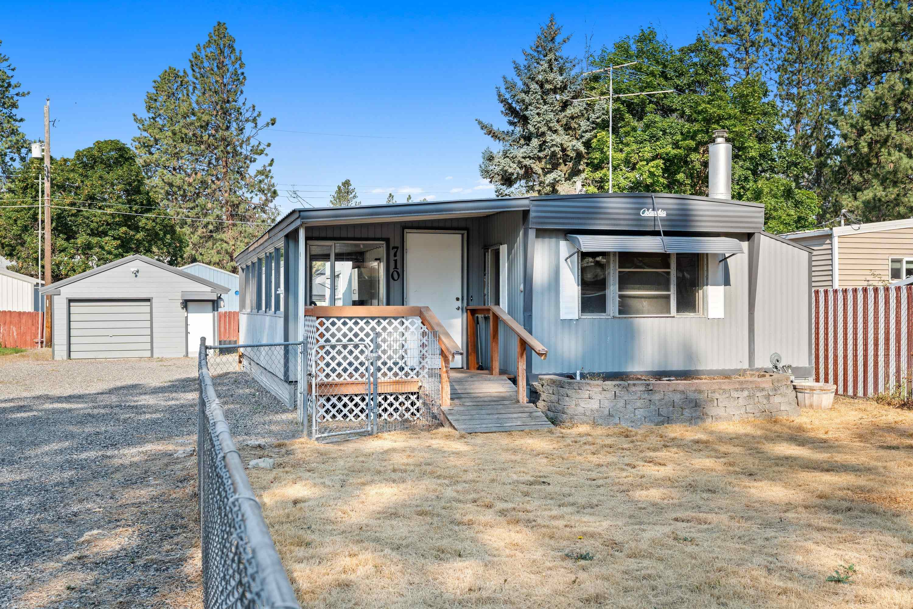 710 South Farr Road Spokane Valley, WA 99206 - Photo 1 of 38 Gallery Image 1