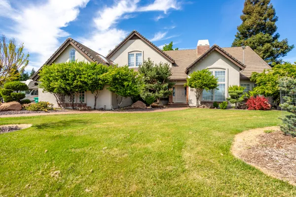 $1,190,000 | 8826 Heritage Court, Redding, CA 96001