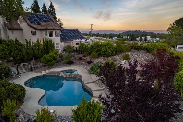 $1,190,000 | 8826 Heritage Court, Redding, CA 96001