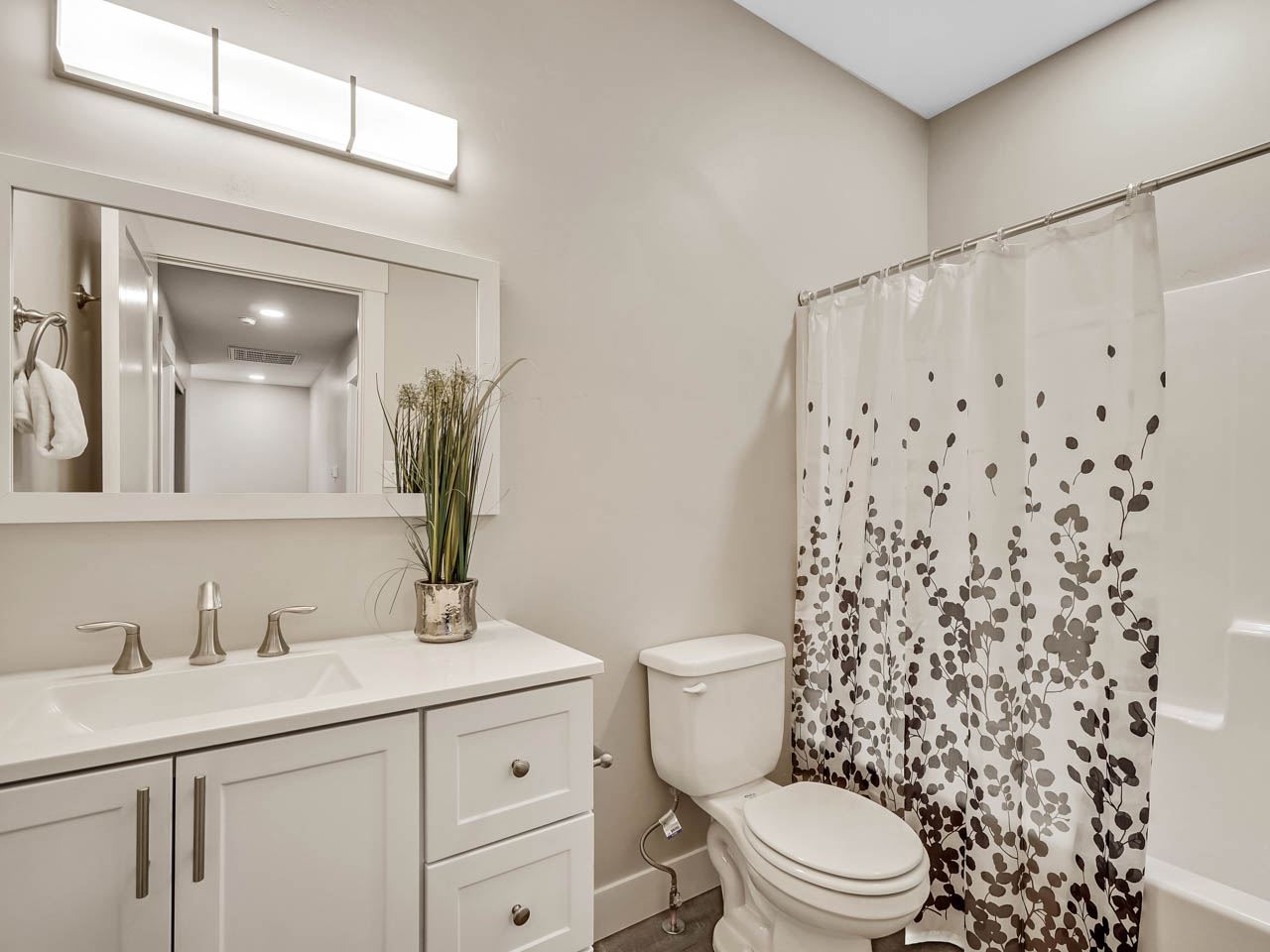 403 Roberts Road Grand Junction, CO 81504 - Photo 23 of 26 Gallery Image 23