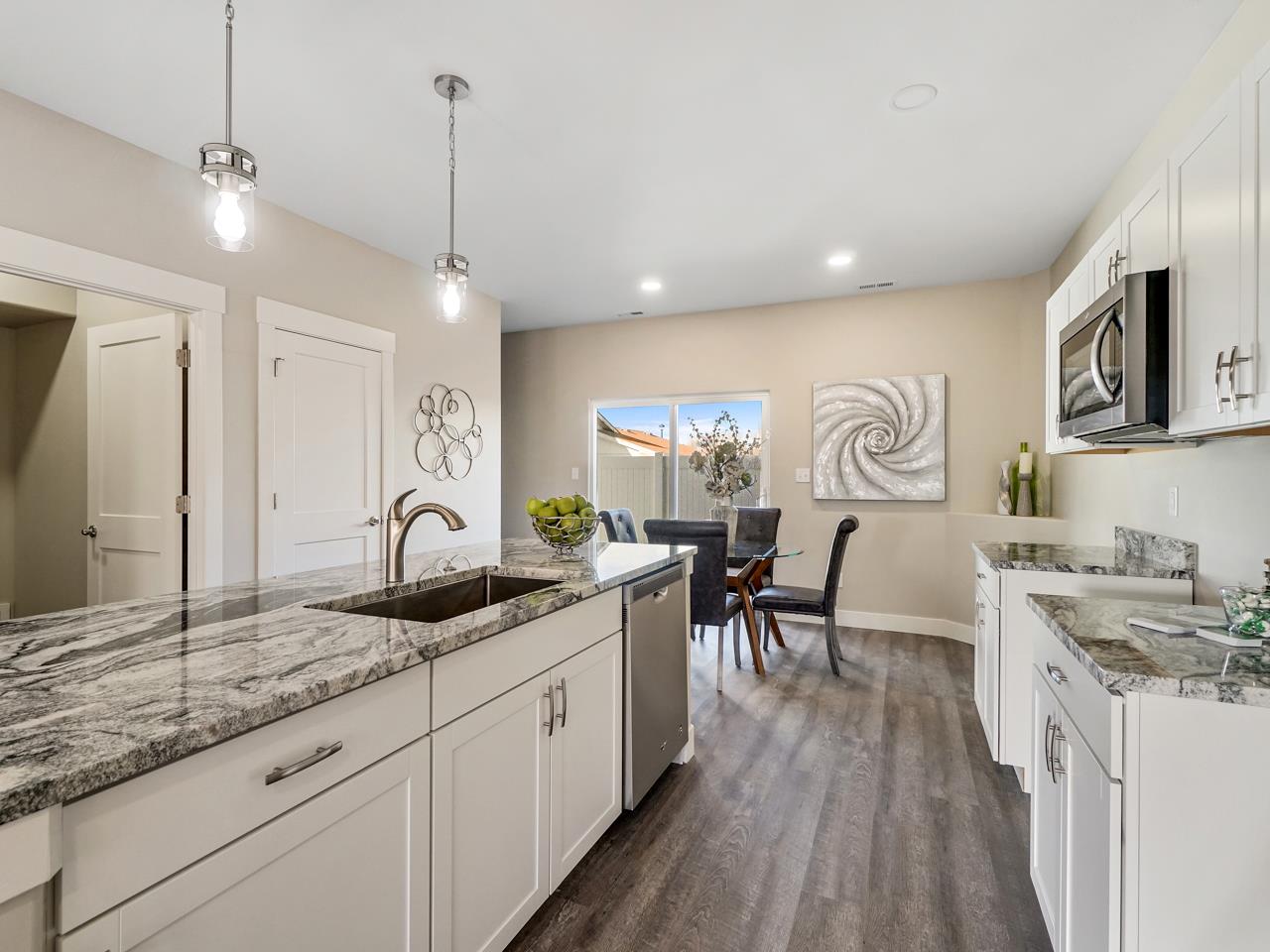 403 Roberts Road Grand Junction, CO 81504 - Photo 9 of 26 Gallery Image 9