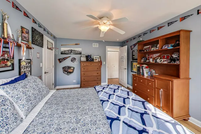 $1,200,000 | 1518 North Patton Avenue, Arlington Heights, IL 60004