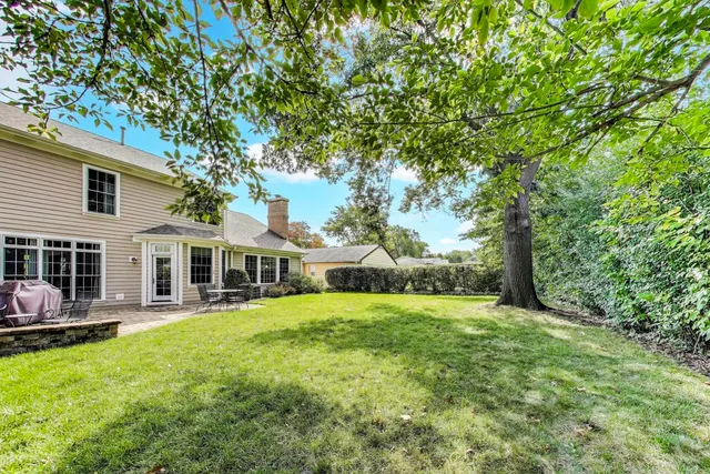 $1,200,000 | 1518 North Patton Avenue, Arlington Heights, IL 60004