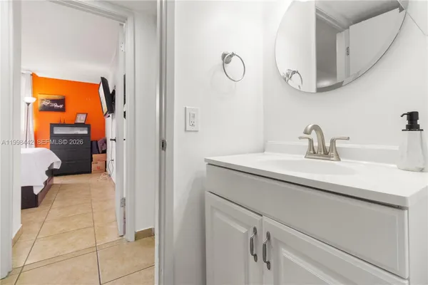 $279,900 | Fountainebleau, Miami, FL 33172