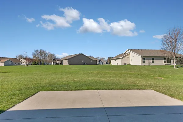 $335,000 | 153 Glenview Loop, St. Cloud, MN 56303
