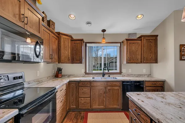 $335,000 | 153 Glenview Loop, St. Cloud, MN 56303