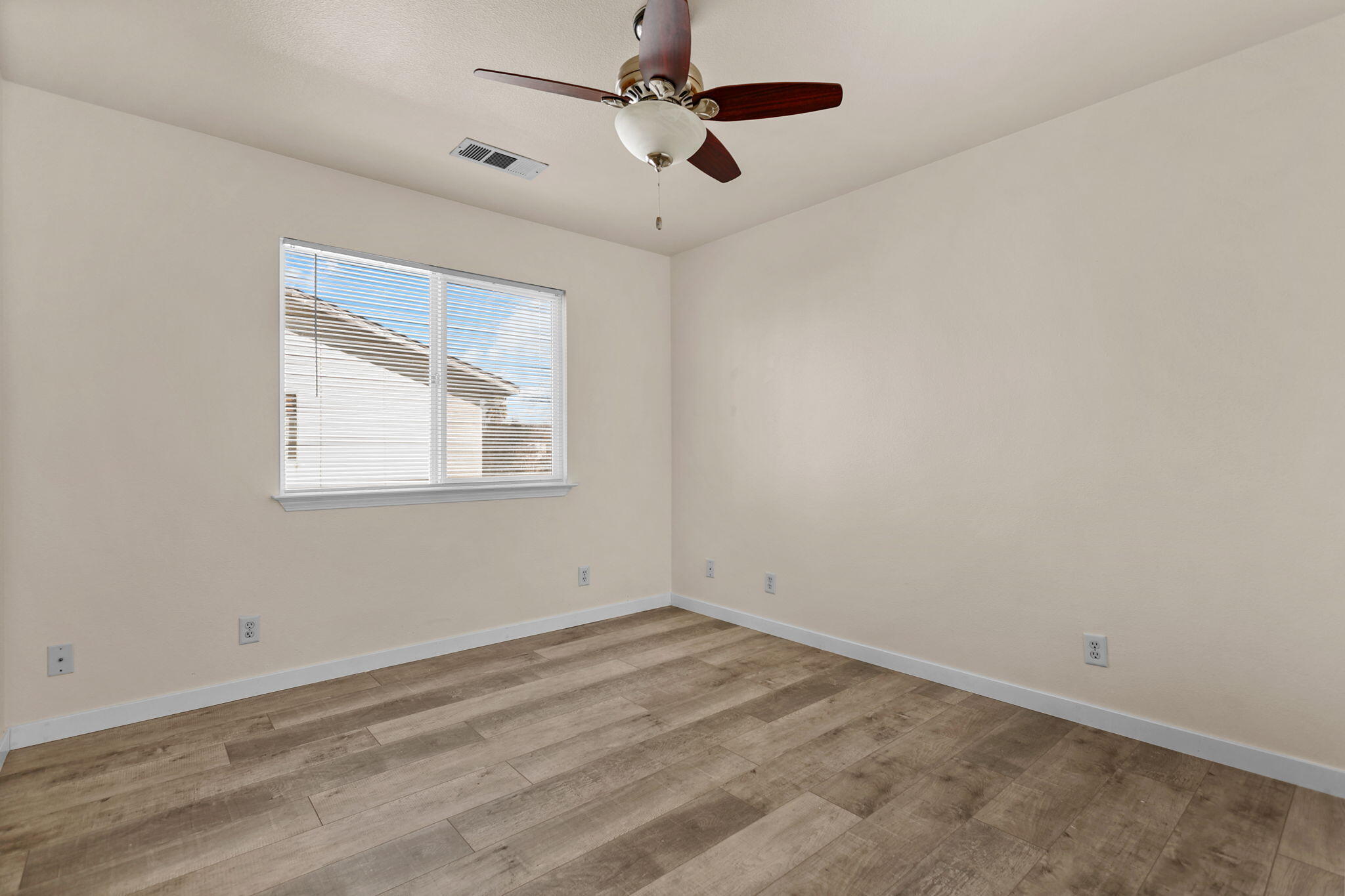 105 Kimick Way Red Bluff, CA 96080 - Photo 12 of 25 105 Kimick Way