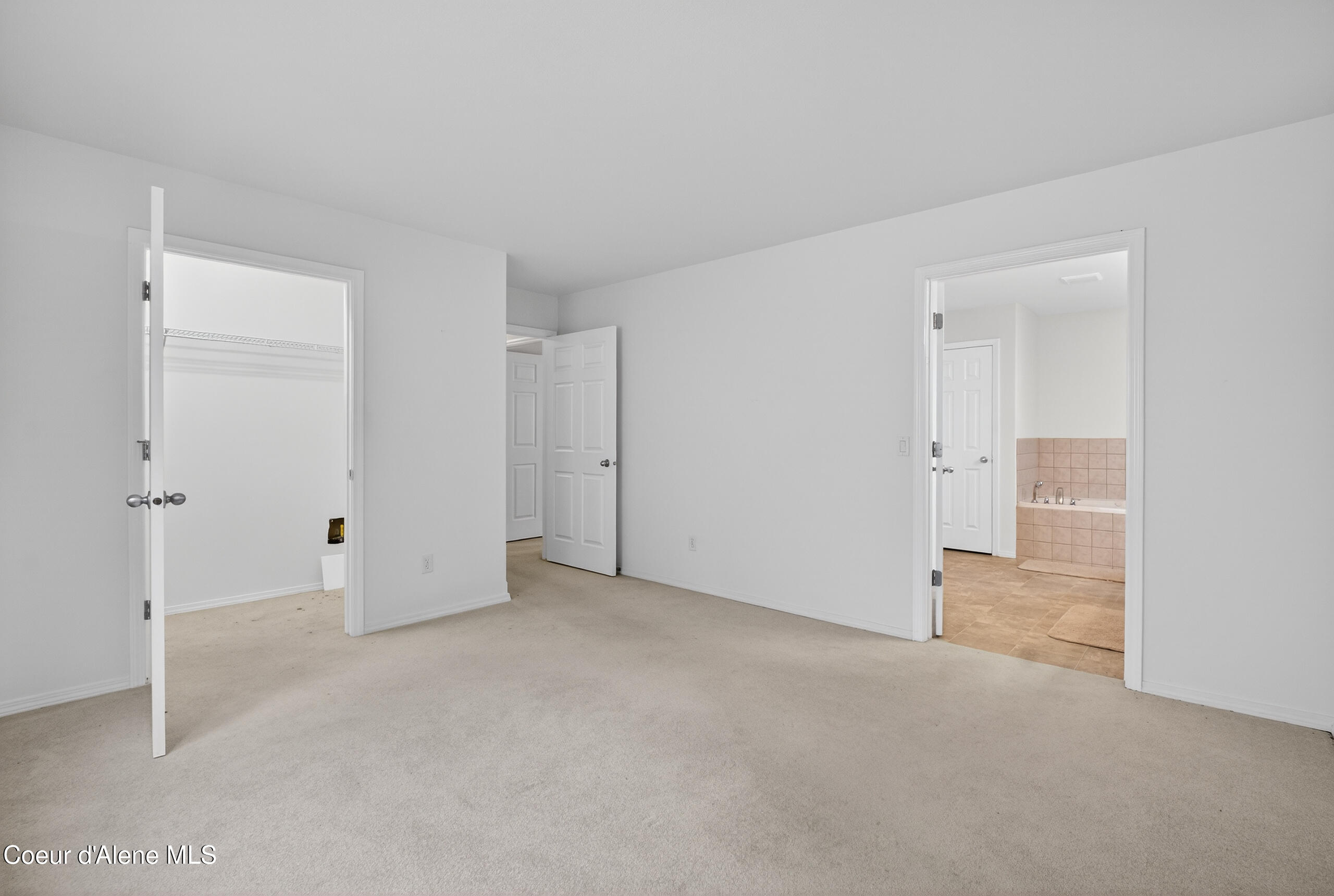 13596 North Kings Canyon Road Rathdrum, ID 83858 - Photo 21 of 31 Master Bedroom