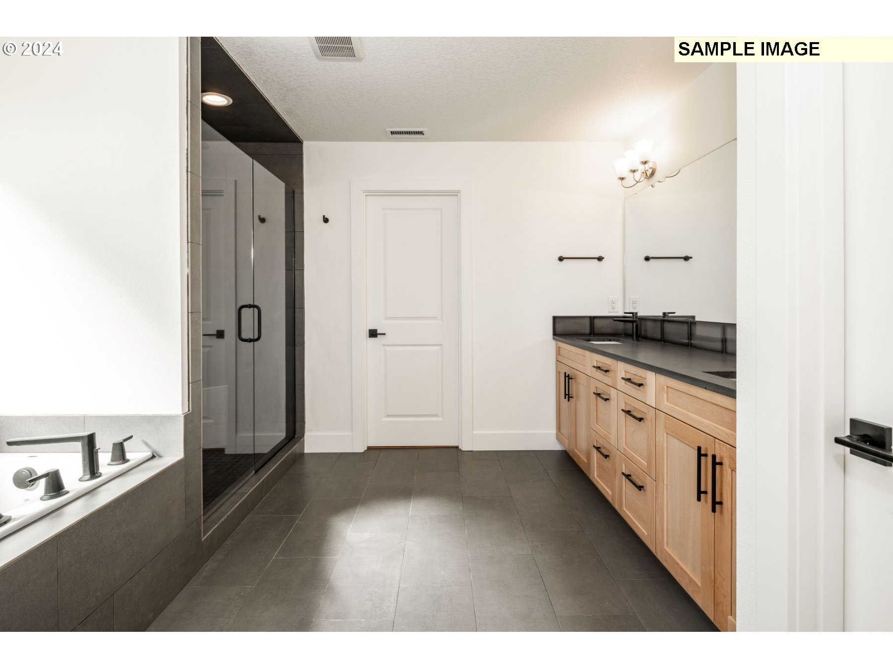 2150 South River Road Kelso, WA 98626 - Photo 12 of 15 Gallery Image 12
