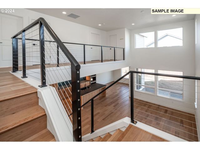 $863,241 | 2150 South River Road, Kelso, WA 98626