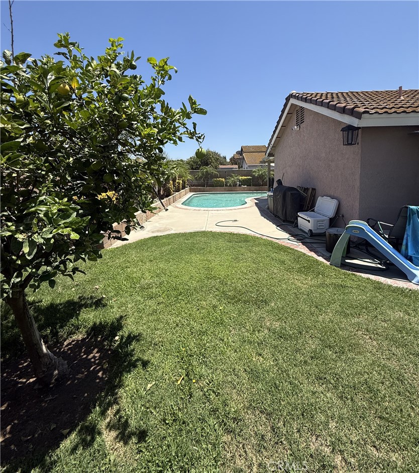 3165 Weatherby Drive Riverside, CA 92503 - Photo 30 of 30 Rear Yard