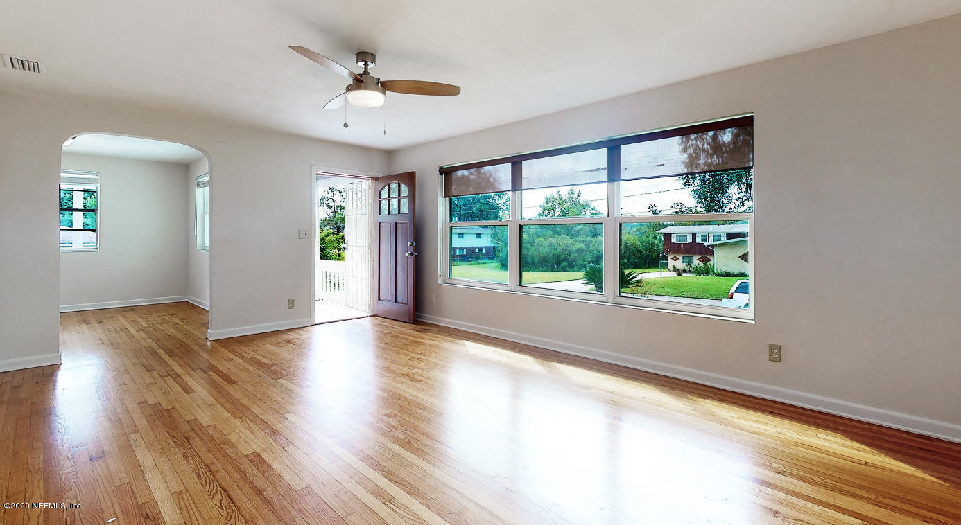 217 Baisden Road Jacksonville, FL 32218 - Photo 4 of 69 Living Rm b