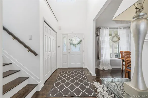 $1,125,000 | 24 Ridge Court, Hauppauge, NY 11788