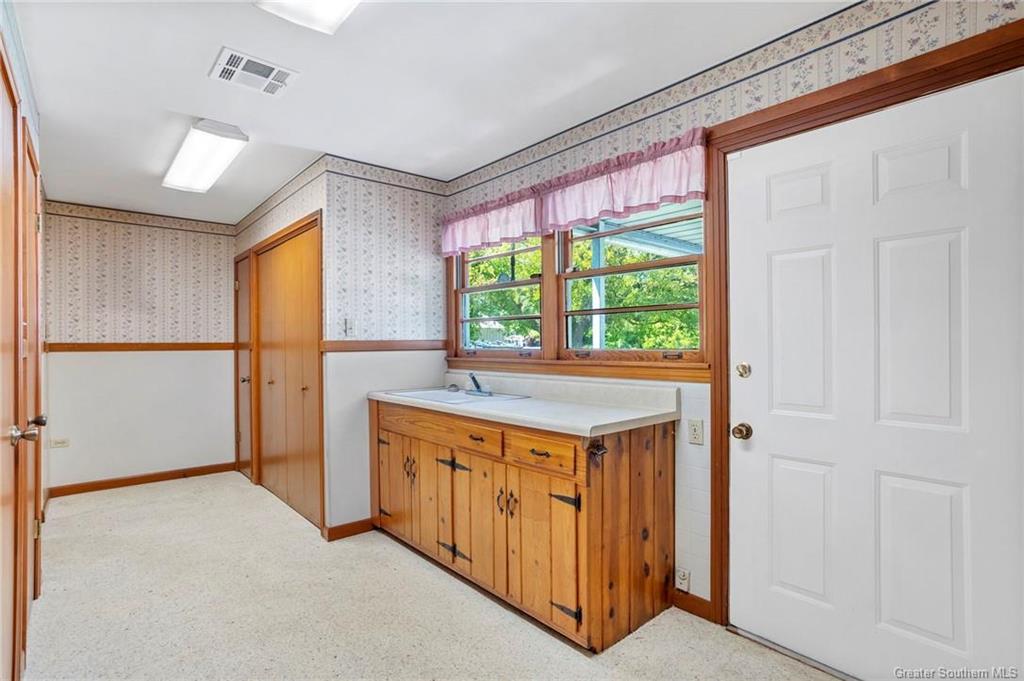 1010 Invader Street Sulphur, LA 70663 - Photo 12 of 16