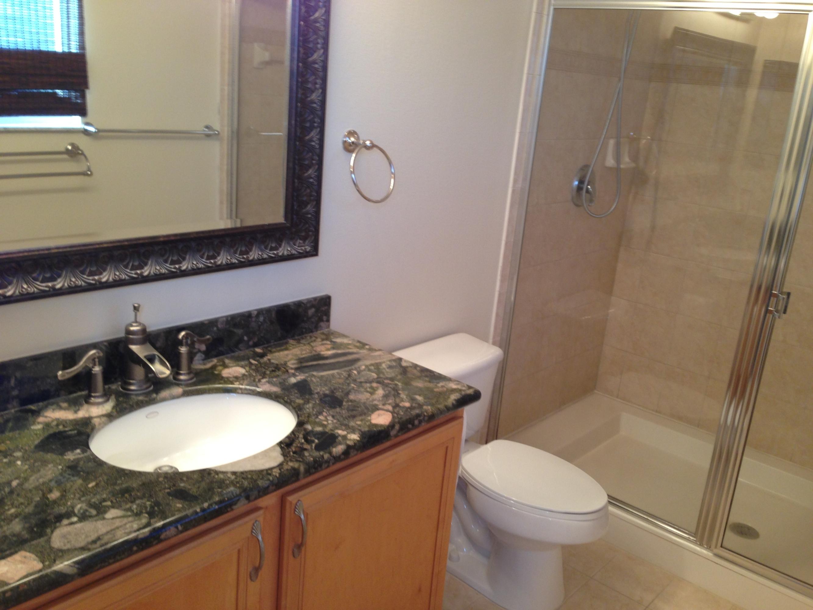6505 Sandy Bank Terrace Riviera Beach, FL 33407 - Photo 13 of 14 IMG_2897