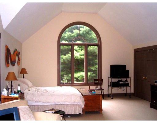 494 Station Road Amherst, MA 01002 - Photo 16 of 27