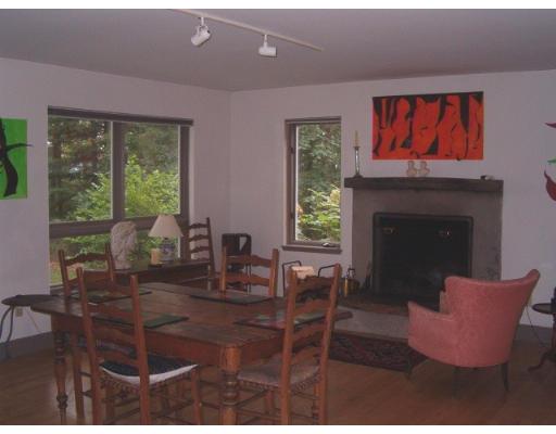 494 Station Road Amherst, MA 01002 - Photo 9 of 27