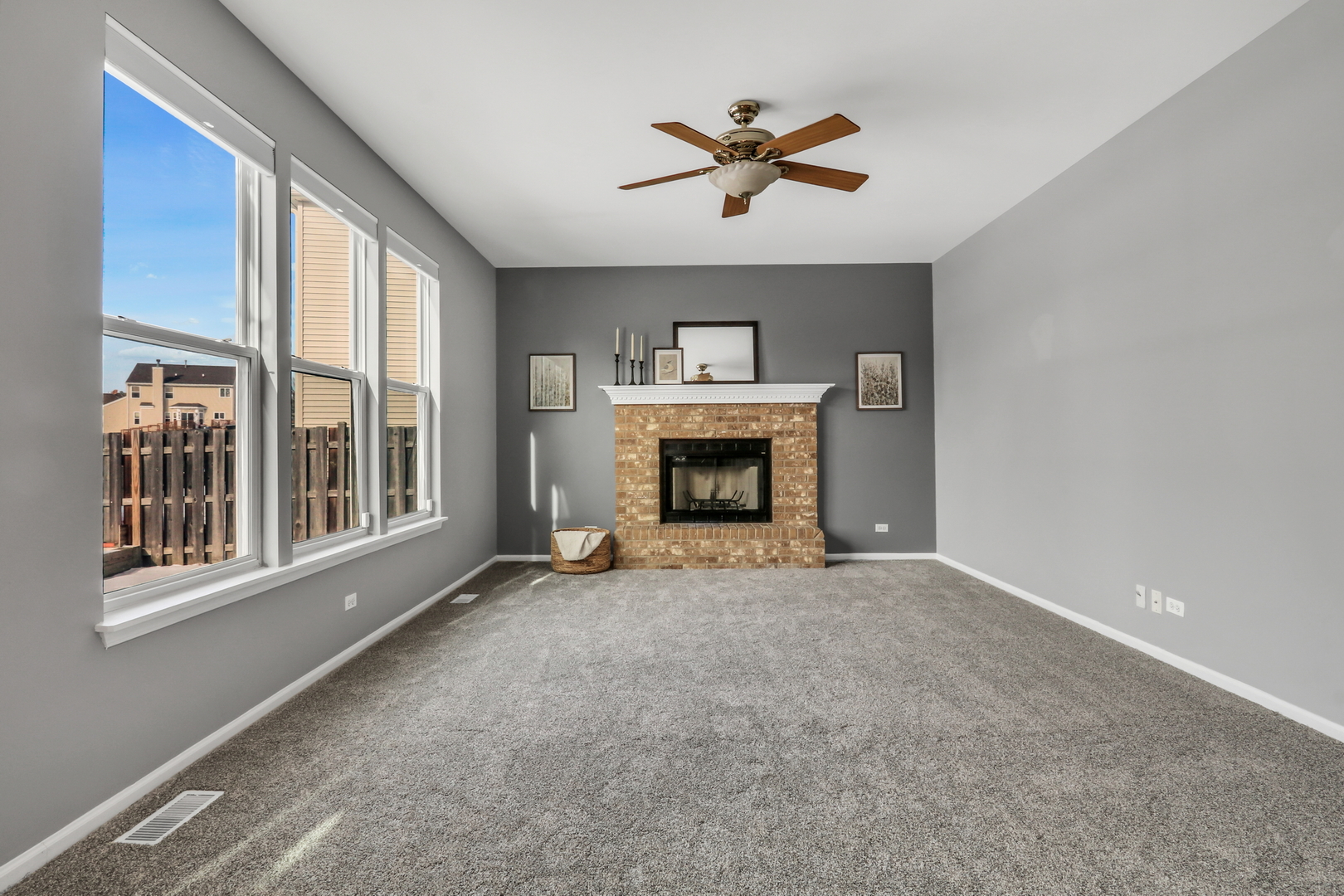 90 Inverness Court Round Lake, IL 60073 - Photo 12 of 44