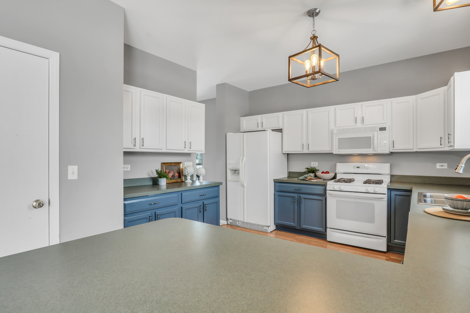 90 Inverness Court Round Lake, IL 60073 - Photo 18 of 44