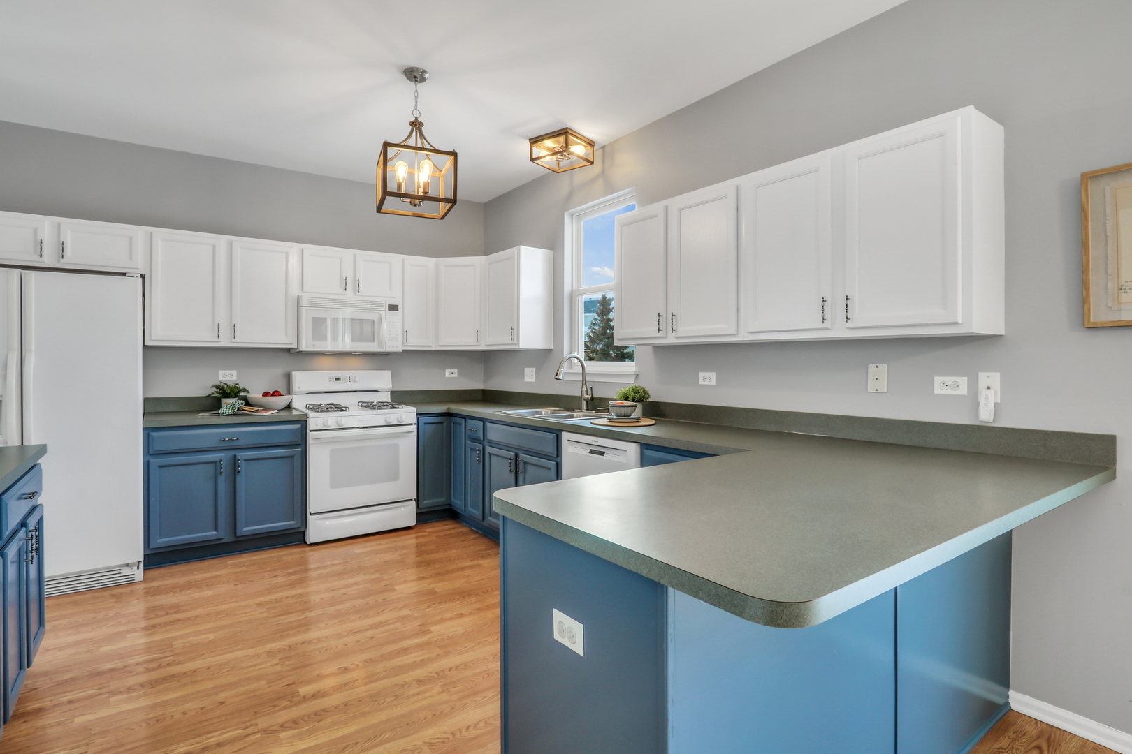 90 Inverness Court Round Lake, IL 60073 - Photo 19 of 44