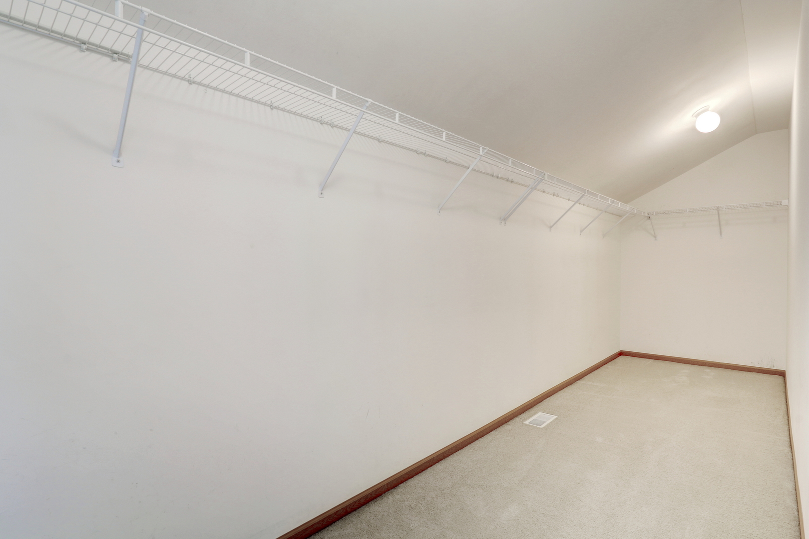 90 Inverness Court Round Lake, IL 60073 - Photo 28 of 44