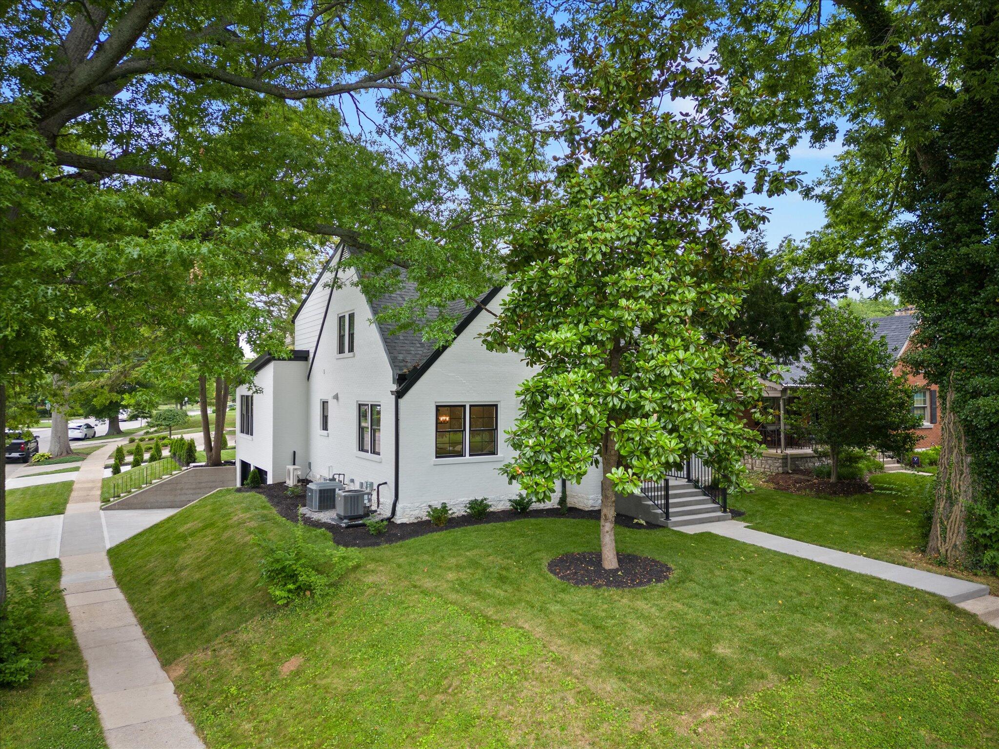 303 Cochran Road Lexington, KY 40502 - Photo 65 of 65 67-DJI_0501