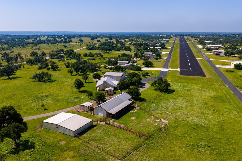 2377 Aviation Loop Fredericksburg, TX 78624 - Photo 69 of 76