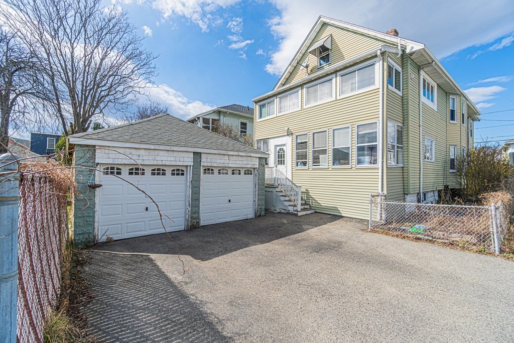 90 Windsor Road Medford, MA 02155 - Photo 3 of 23 Gallery Image 3