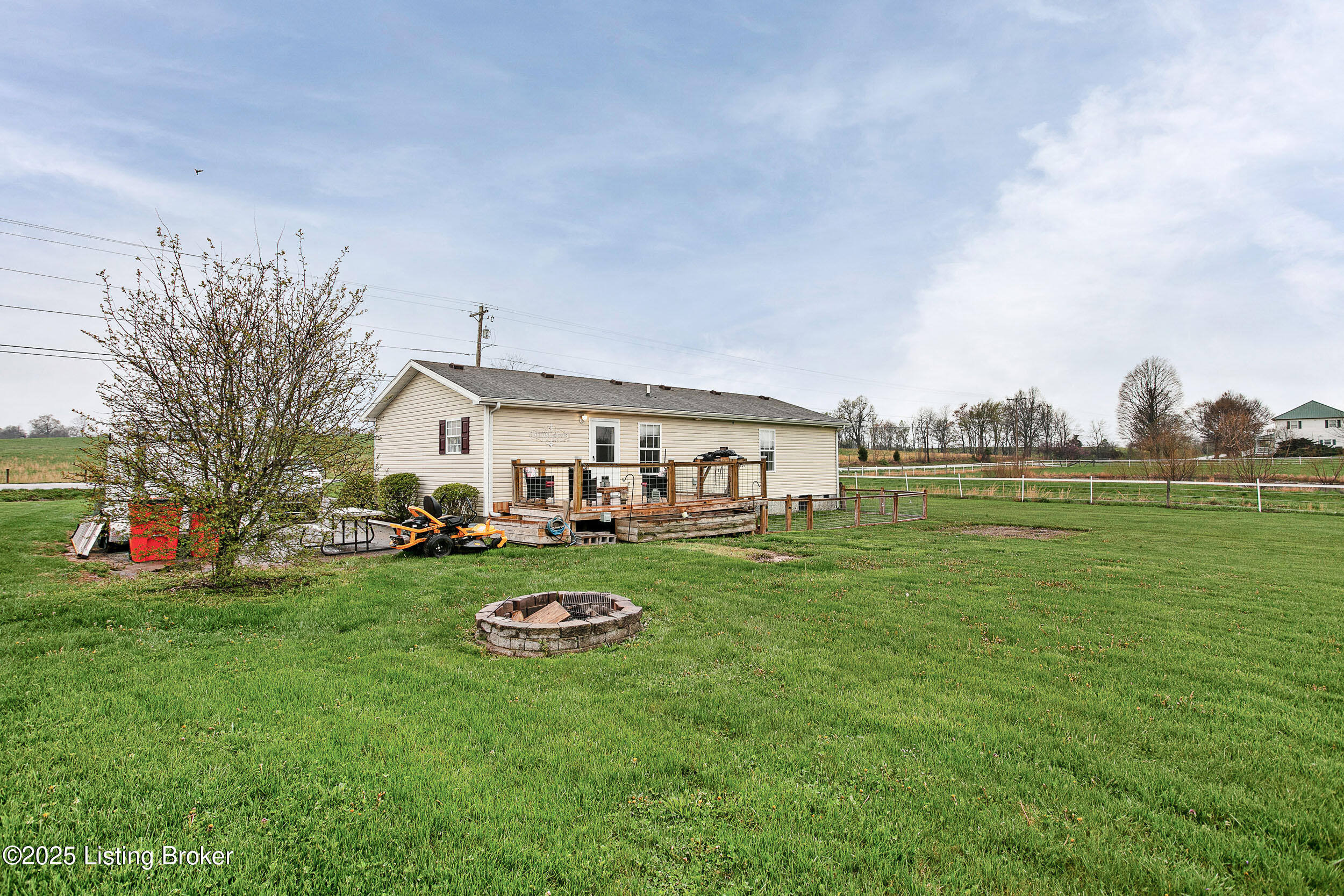 8044 Rineyville Road Rineyville, KY 40162 - Photo 23 of 23 8044RineyvilleRd-7